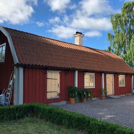 Villa Old Wing Enköping Exterior foto