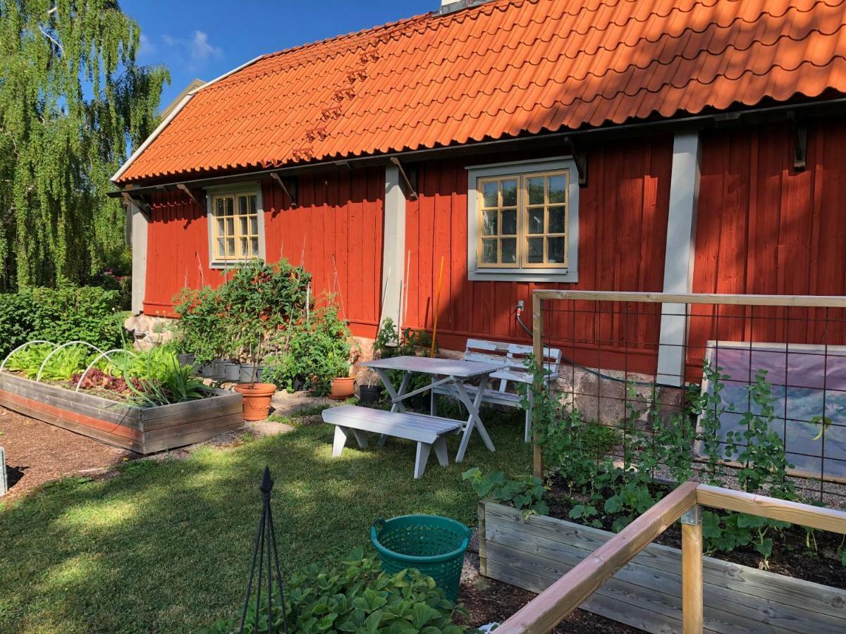 Villa Old Wing Enköping Exterior foto